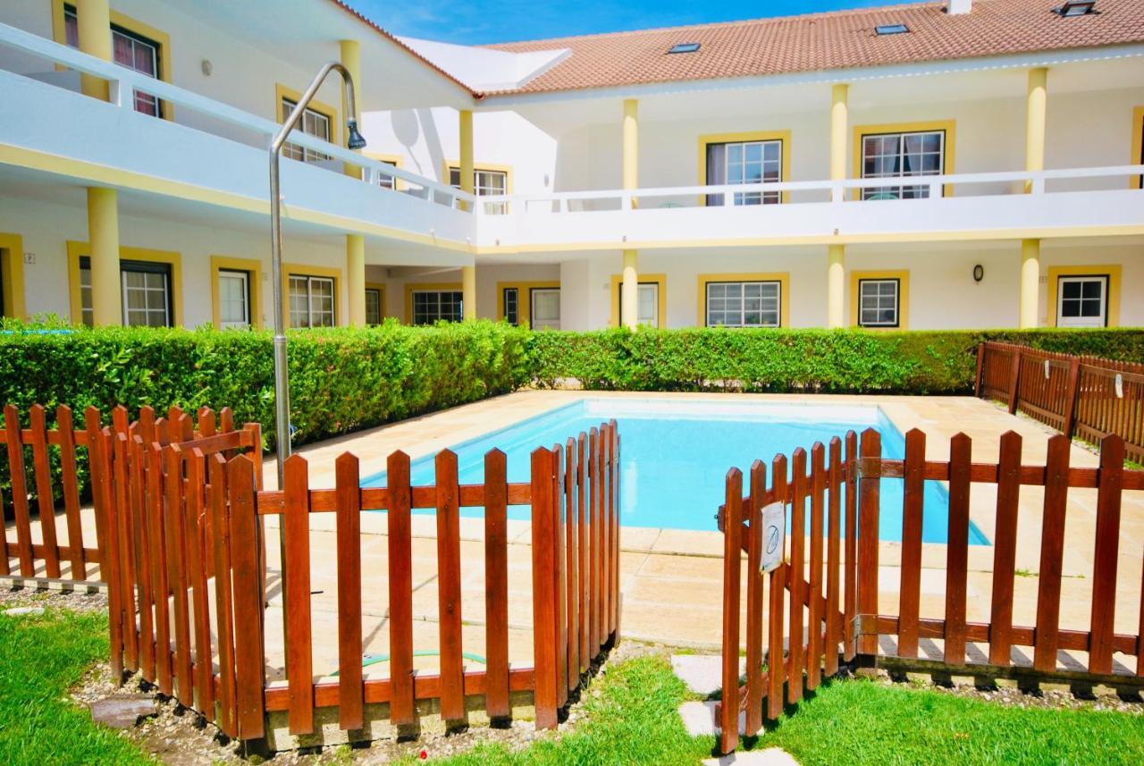 Casa Pedro - Baleal Beach, Balcony, Pool エクステリア 写真